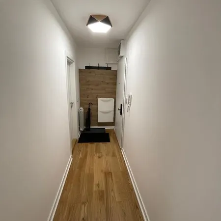 Princess - Free Parking Place In The Garage Apartment