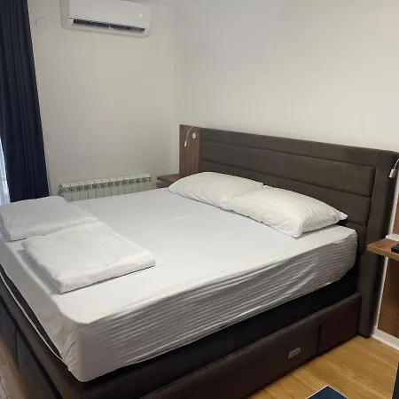 Princess - Free Parking Place In The Garage Apartamento