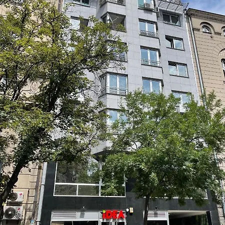 Princess - Free Parking Place In The Garage * Belgrado