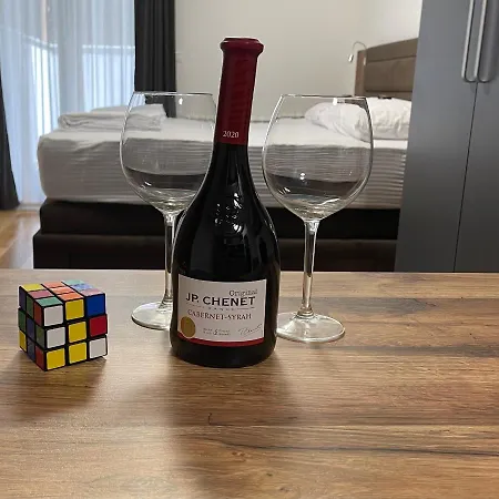 Apartmán Princess - Free Parking Place In The Garage Bělehrad